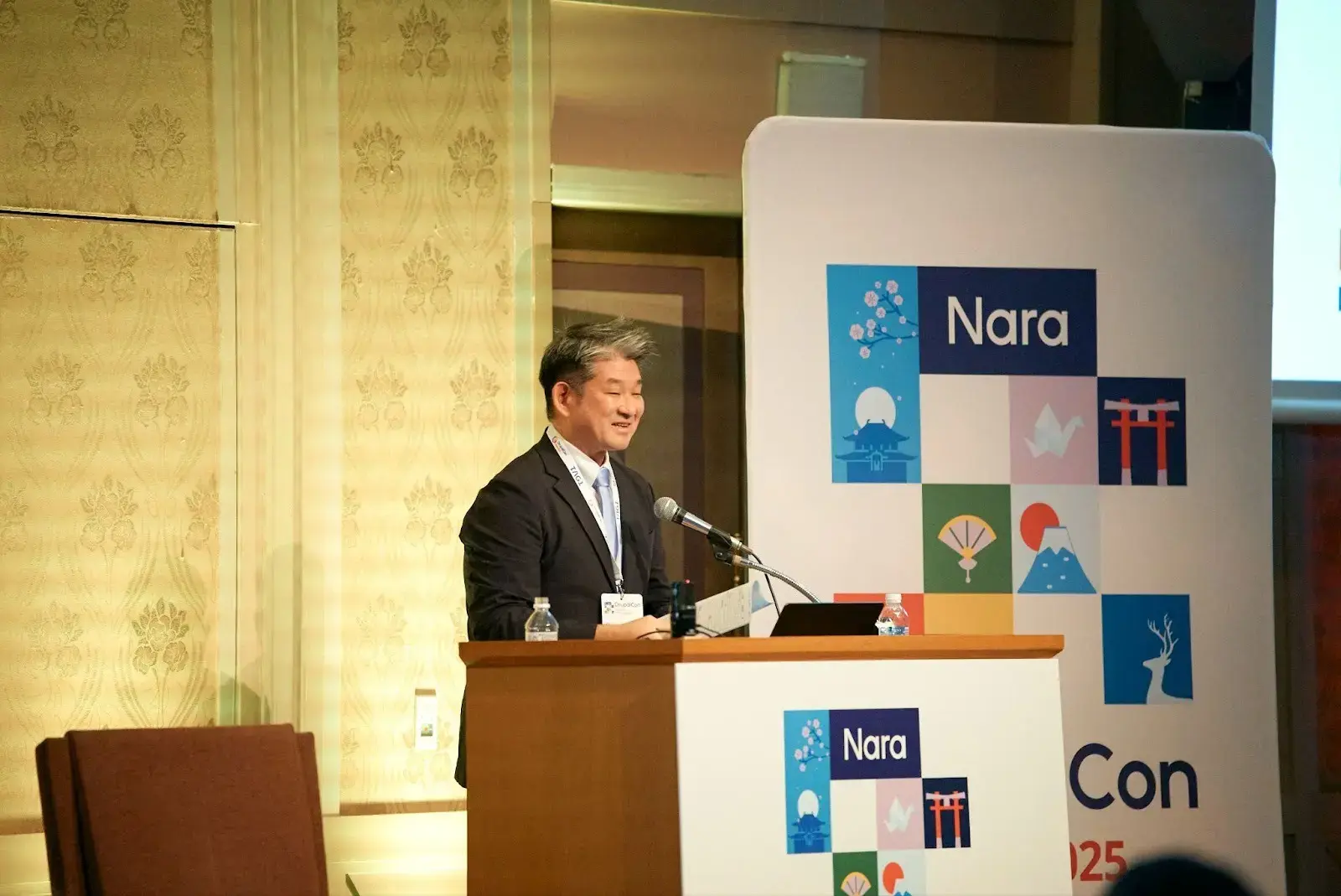 奈良市長の登壇の様子